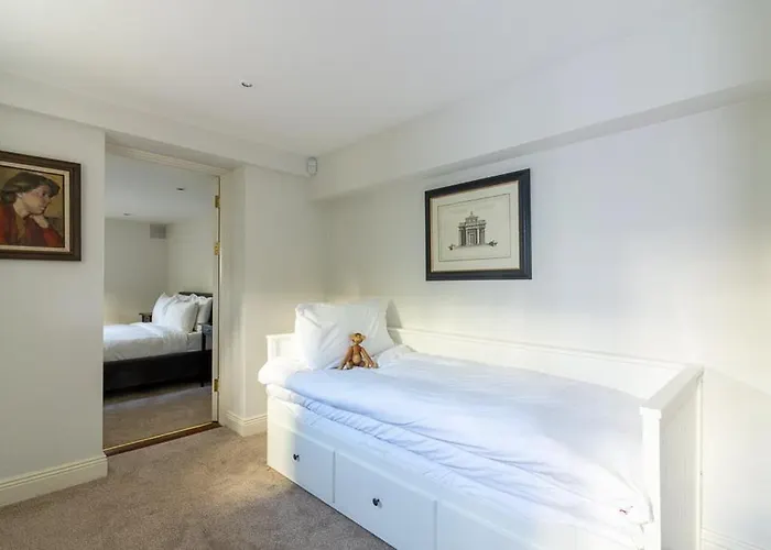 Daire Guestready - Chic Escape Dublin